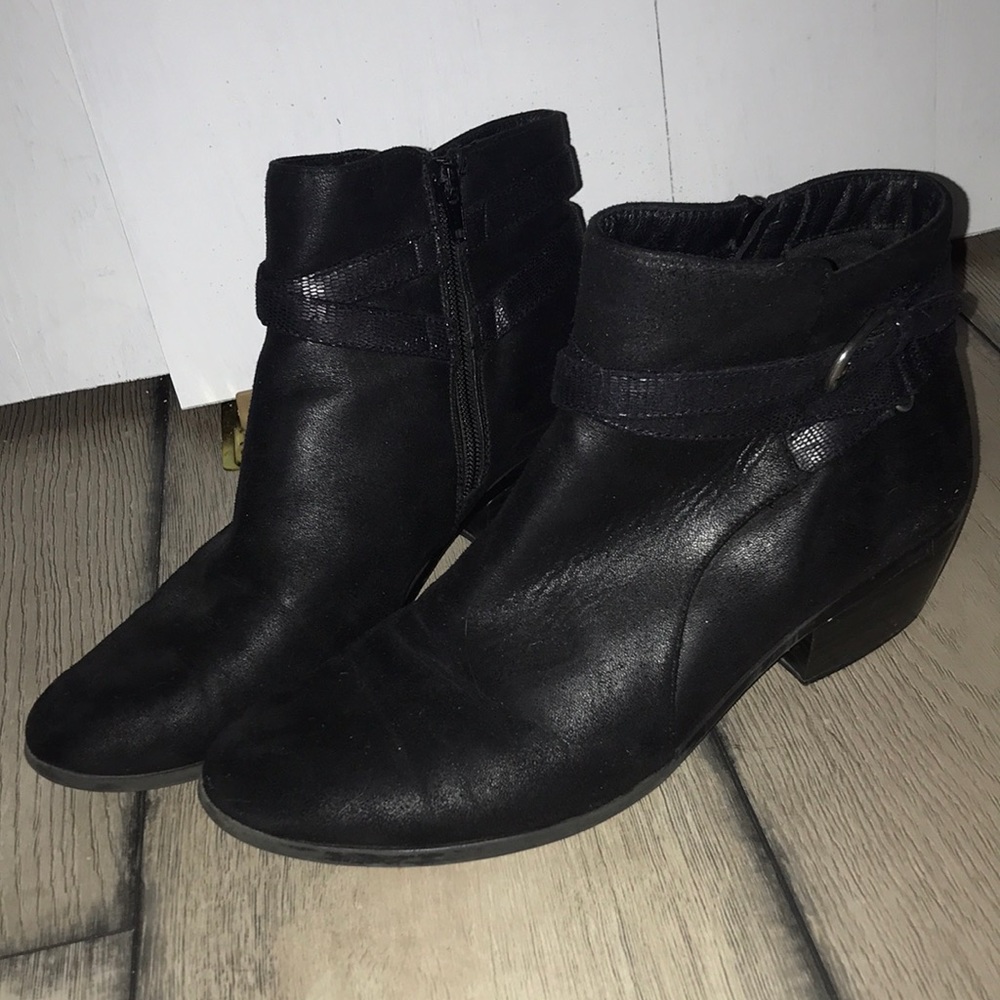 Size 10 Black ankle boots
